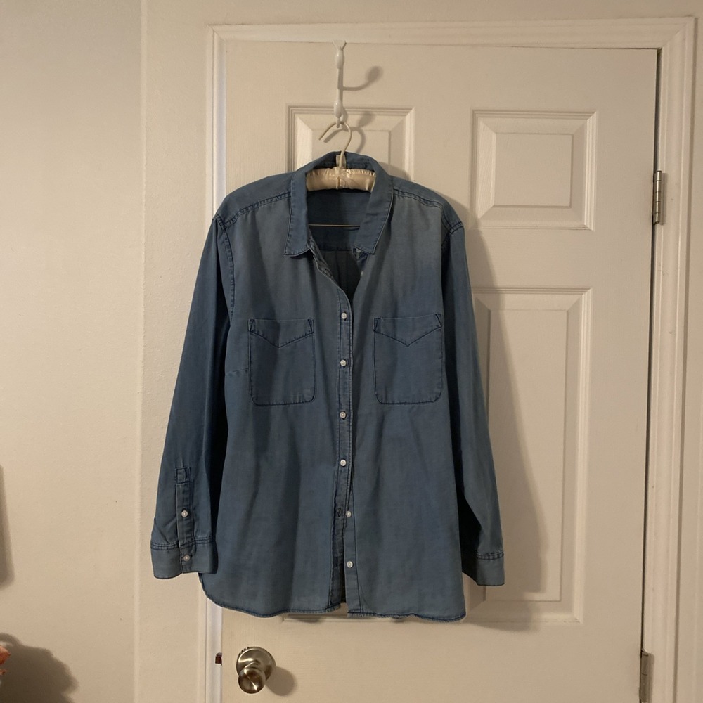 Cato 18/20W‎ blue denim button down roll up long sleeve plus top